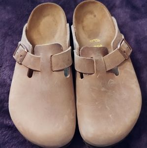 Birkenstock Clog Sandals Tan Sz 37